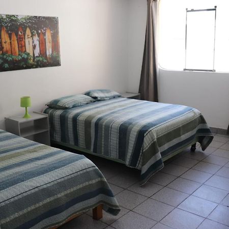 Yellow House Huanchaco Εξωτερικό φωτογραφία